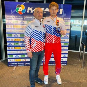 Coach Jaroslav Javorský s bronzovým Marošom Janovčíkom