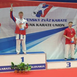 279907980_587460019469890_7754632311190032480_n