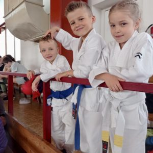 50ab32d0-2110-4335-947f-49af6e997c12