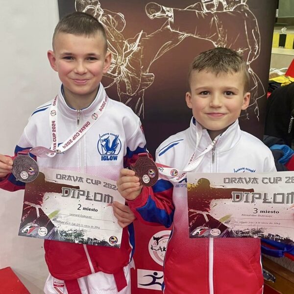 8818138a-7935-4d3e-ace7-07c3d1907bfd