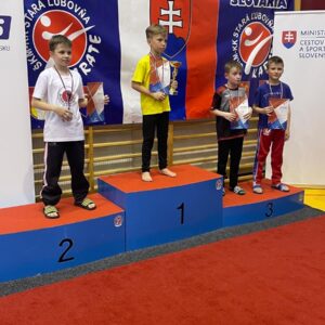 0b3e5547-7a6a-461d-856a-9cfeebb14b1b-min